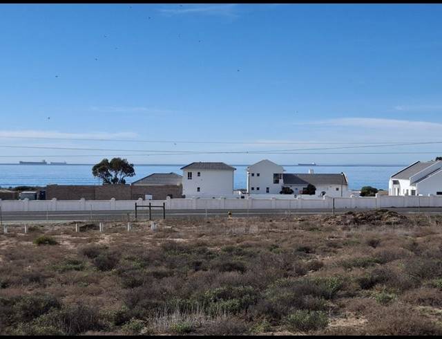 LAND FOR SALE IN DA GAMA BAY